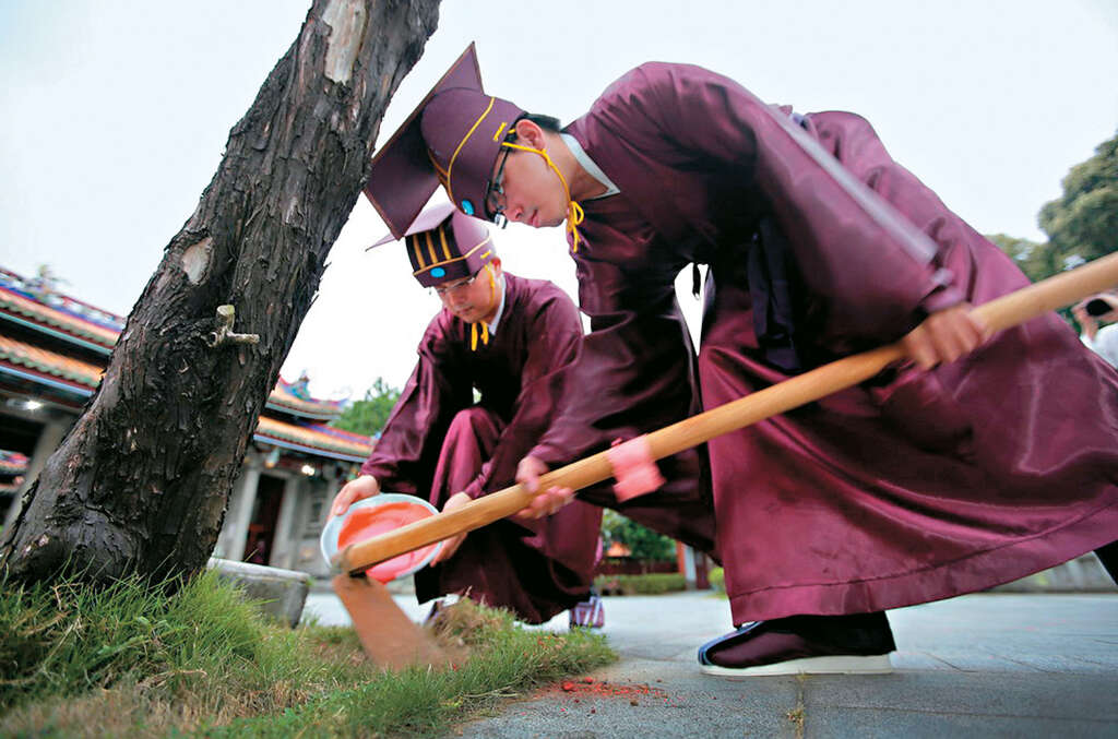 台北孔庙祭孔大典　古礼中现新意