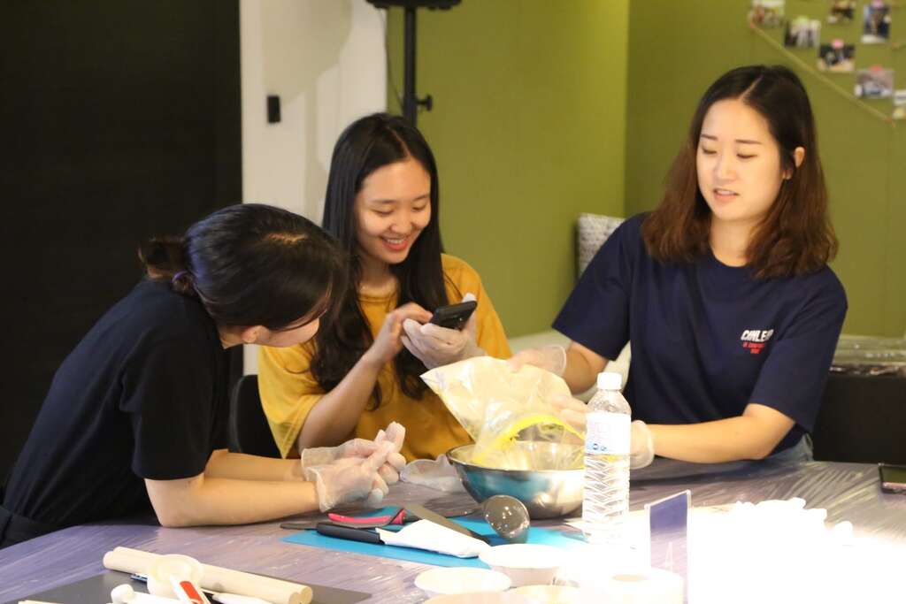 觀光傳播局力推美食觀光、阿兜仔逛市場親手做臺菜