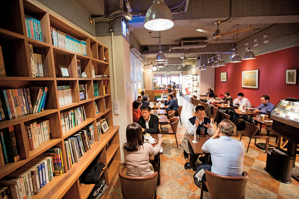 【台北风格书店】不为阅读设限　激荡脑内思考的启蒙书店(台北画刊108年1月)
