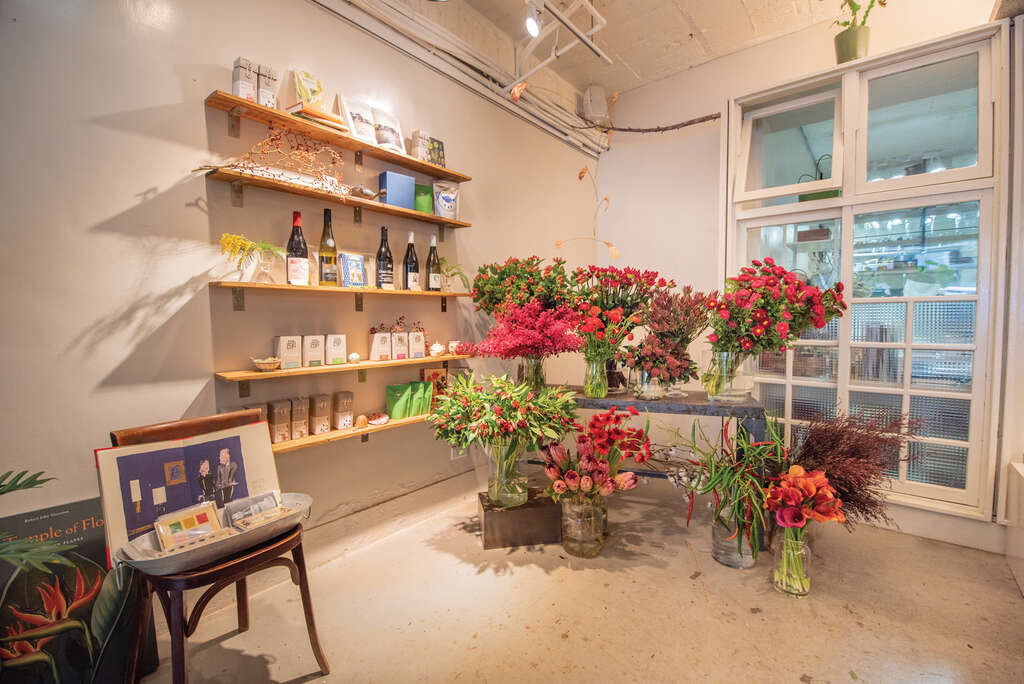 TAIPEI Spring 2019 Vol.15--Throwing Away the Floral Design Rulebook: An Interview with Florist Takako Mine