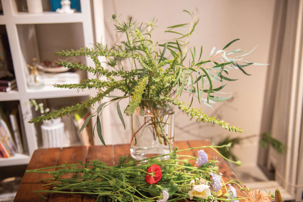 TAIPEI Spring 2019 Vol.15--Throwing Away the Floral Design Rulebook: An Interview with Florist Takako Mine
