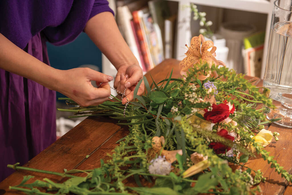 TAIPEI Spring 2019 Vol.15--Throwing Away the Floral Design Rulebook: An Interview with Florist Takako Mine