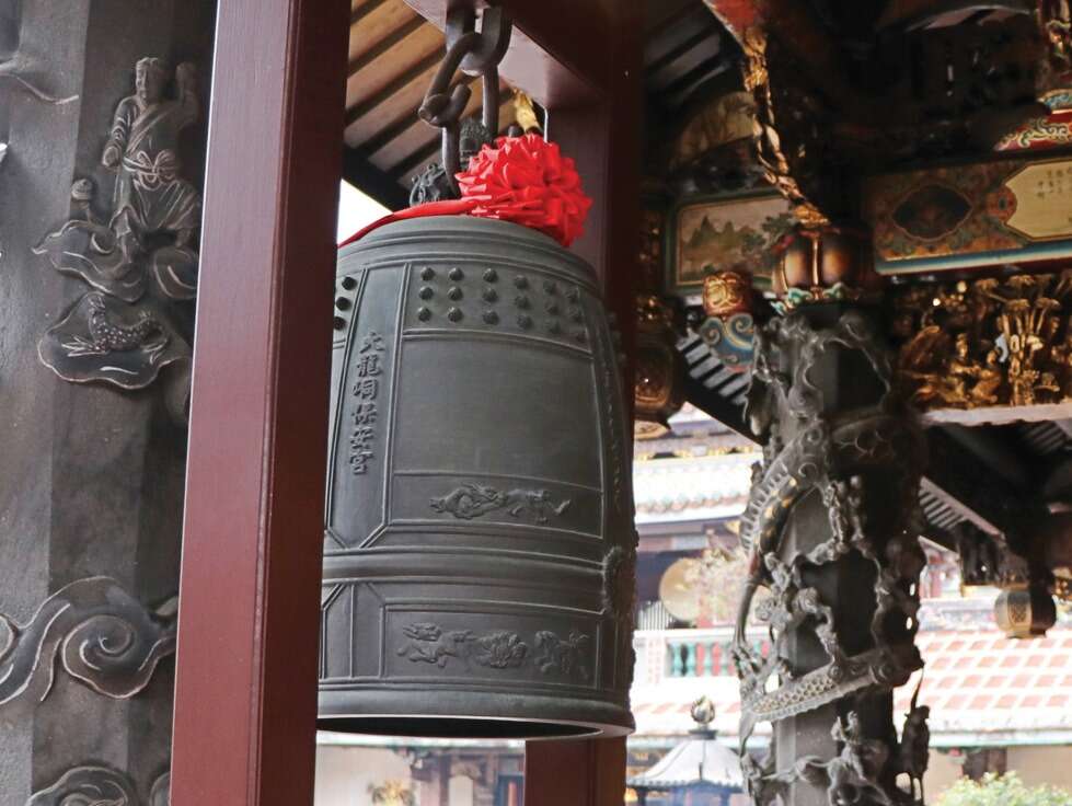 TAIPEI Spring 2019 Vol.15--10 Things to Pay Attention to When Visiting a Taiwanese Temple