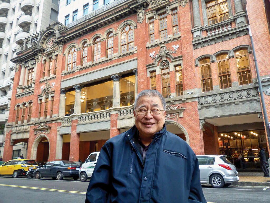TAIPEI Spring 2019 Vol.15--Shaping the Memories of a Century: Master Guo Gengfu’s Life of Mortar Shaping