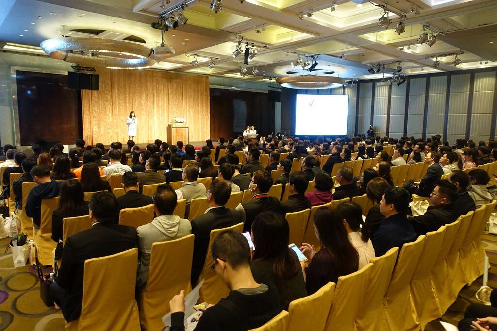 台北市政府观光传播局今日(3月27日)举办旅馆业界说明会，现场吸引近300位旅馆业者参加。.JPG