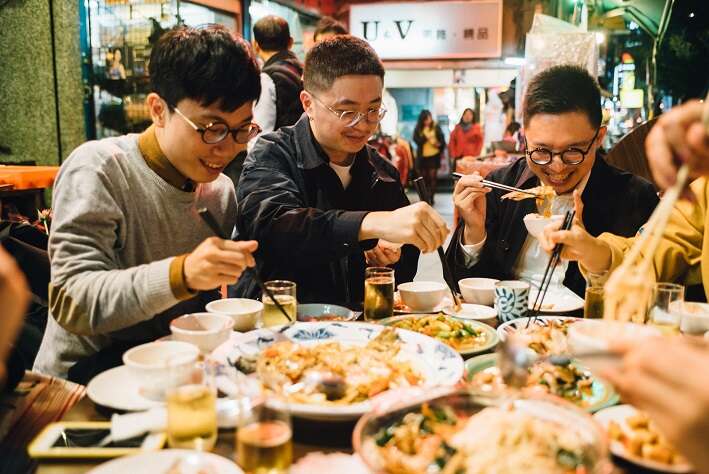 相约热炒店 感受弥漫空气中的五感刺激