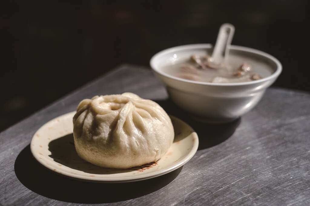 随着信仰的方向走，找到在地好味道 —大稻埕慈圣宫的台式早午餐(108年4月)