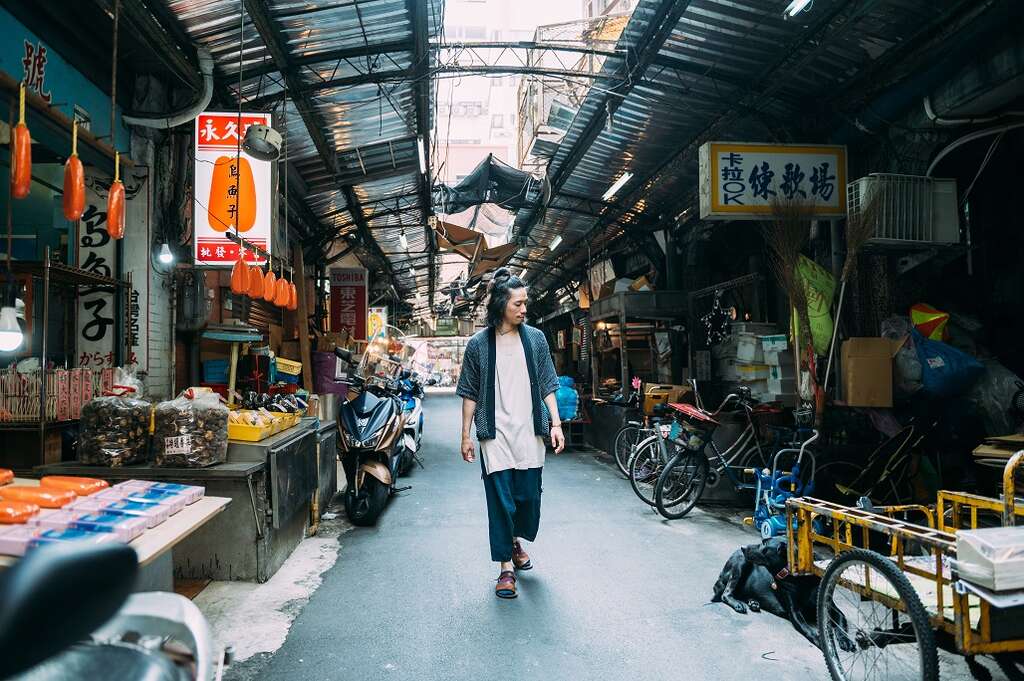 【熱鬧X台北　人情的流動與匯聚】踏入熱鬧舊城區 汲取古往今來的洶湧能量(台北畫刊108年4月)