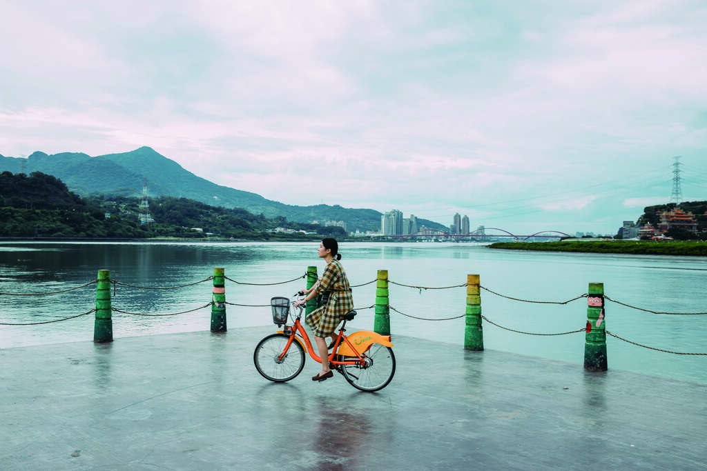 Biking Anytime　跨上单车追风漫游