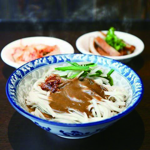 【潮感X台北　綻放東區嶄新風采】 構築東區夜食繁華樣貌(台北畫刊108年7月)
