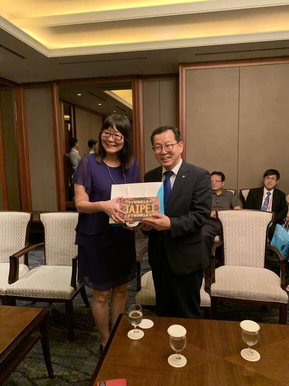 拜會韓國會展協會Kim_Eungsu會長_推介臺北市會展環境