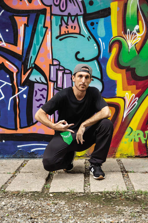 TAIPEI Fall 2019 Vol.17--Breaking into the Mainstream: Meet the Spanish B-boy Helping to Grow Hip-hop Dance Culture in Taipei
