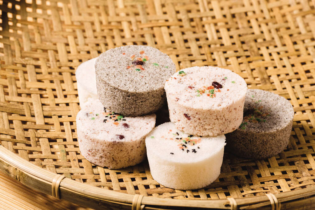 TAIPEI Winter 2019 Vol.18--Hoshing Pastry Shop: Unrolling Over 70 Years of Delicious Treats