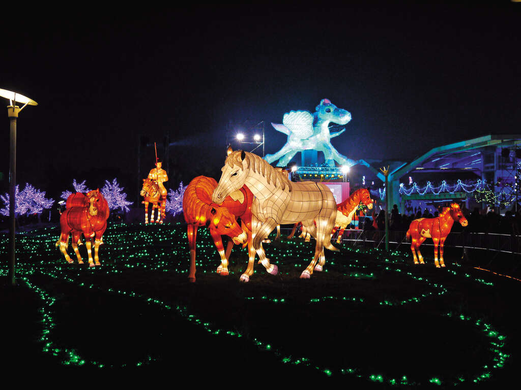 TAIPEI Winter 2019 Vol.18--Everything Is Illuminated — Taipei During the Lantern Festival