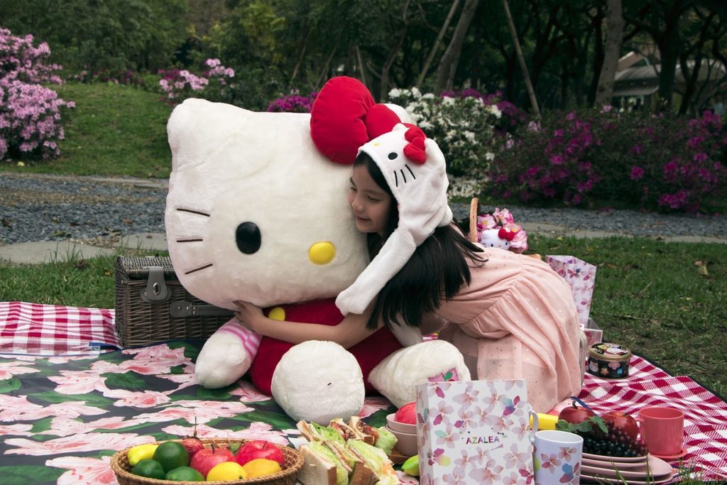 Hello Kitty参与2020台北杜鹃花季