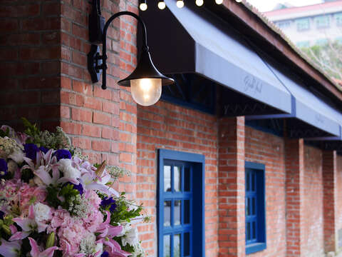 Brick Yard 33 1/3