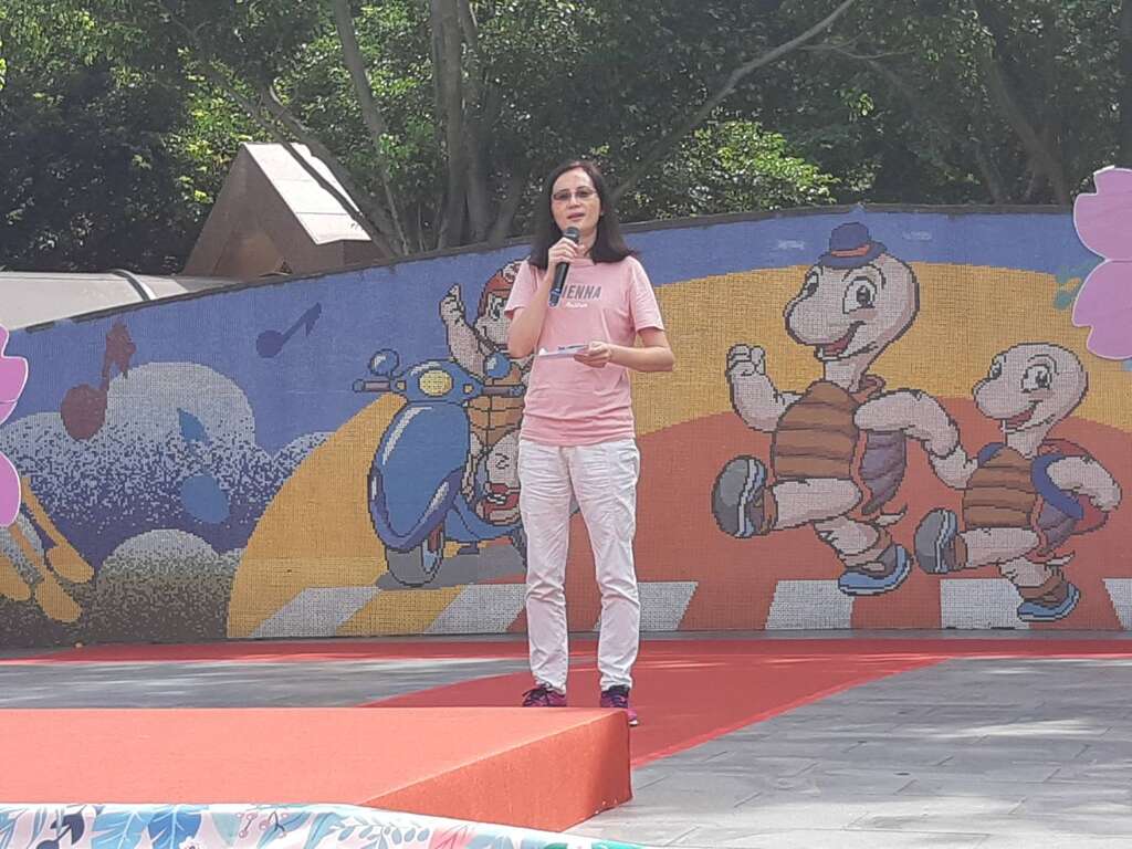 圖六_公園處黃淑如副處長致詞