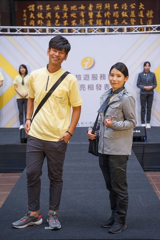 走動式夏冬制服齊亮相