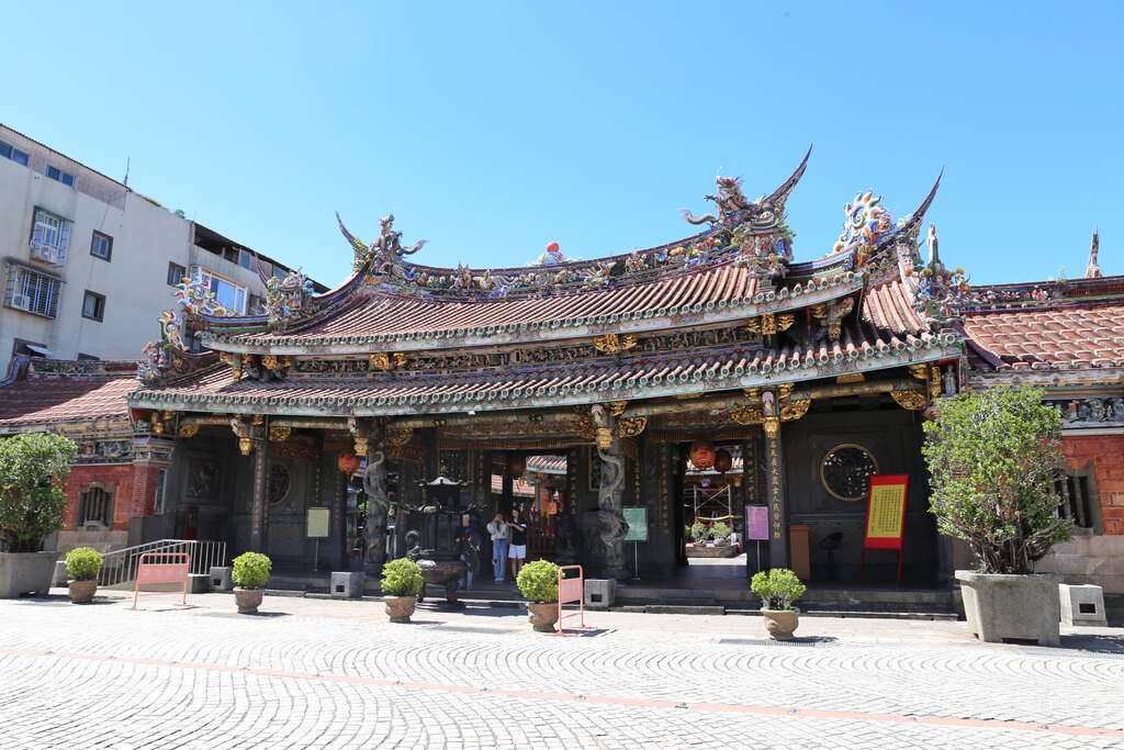 Baoan Temple Front