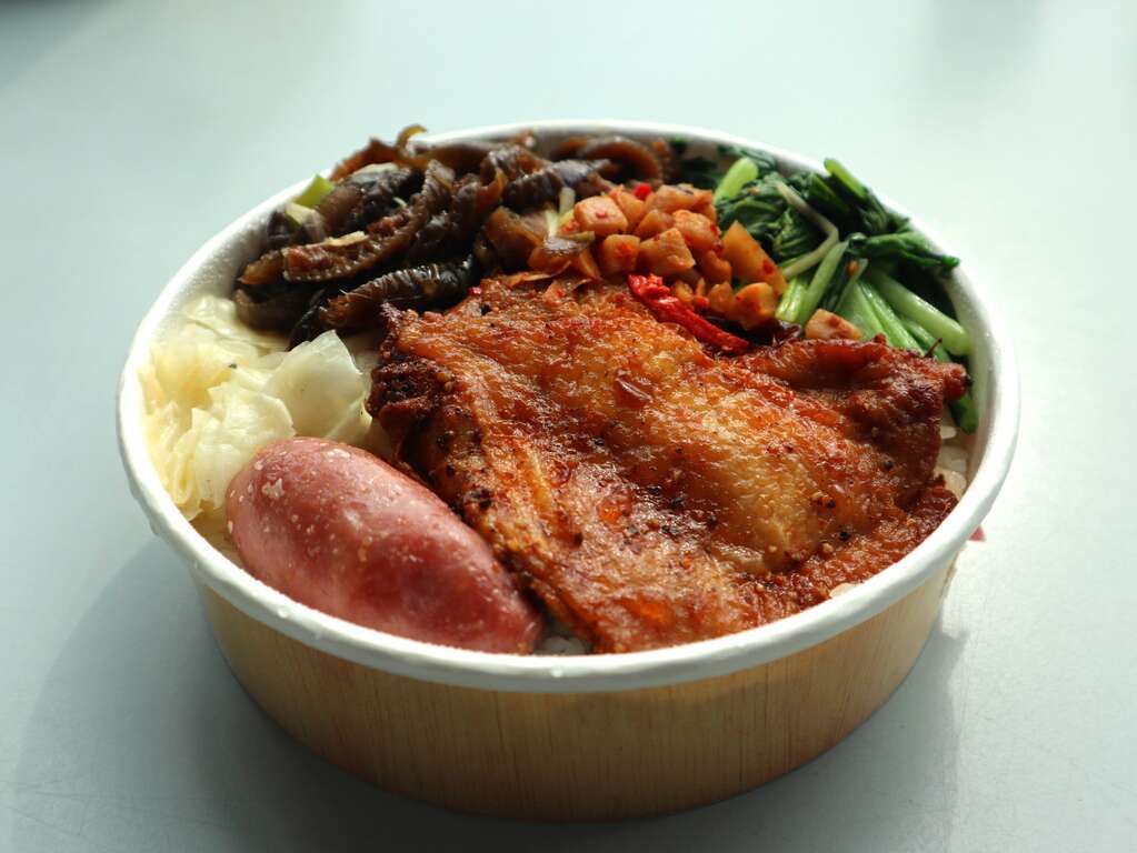 捷客鲜的特选便当-「豪华双拼-纽奥良鸡腿爱上猪」