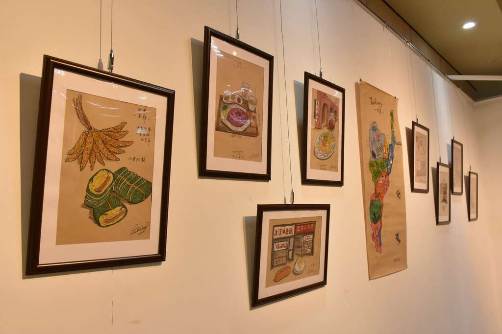 「玩食环岛计画」从台东开始，用画笔记录太麻里排湾族摇摇饭、金峰小米阿粕、池上火龙果炒饭等当地特色食物。