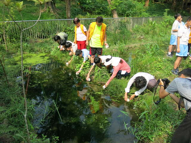2.荣星花园公园生态保育课程活动