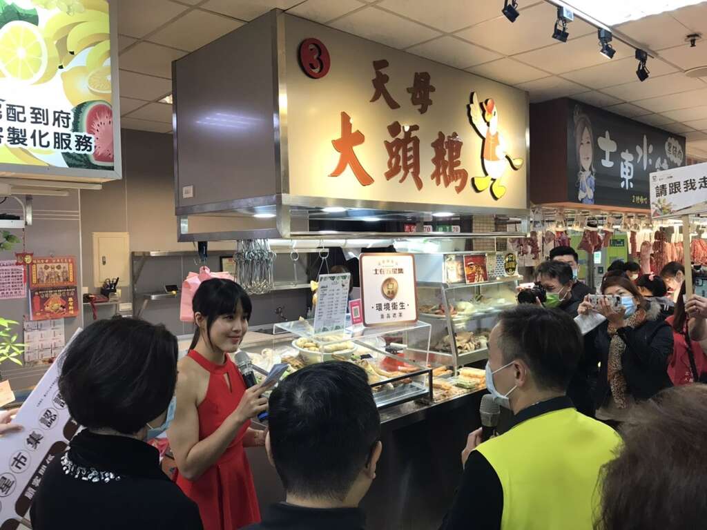 攤位改造-天母大頭鵝在士東市場內整潔明亮衛生