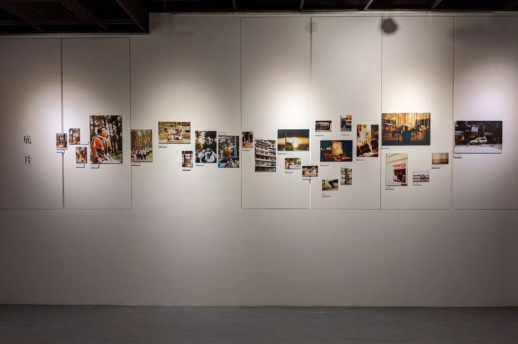 中山、成功两校学生摄影量丰沛，共同展出近500幅作品。