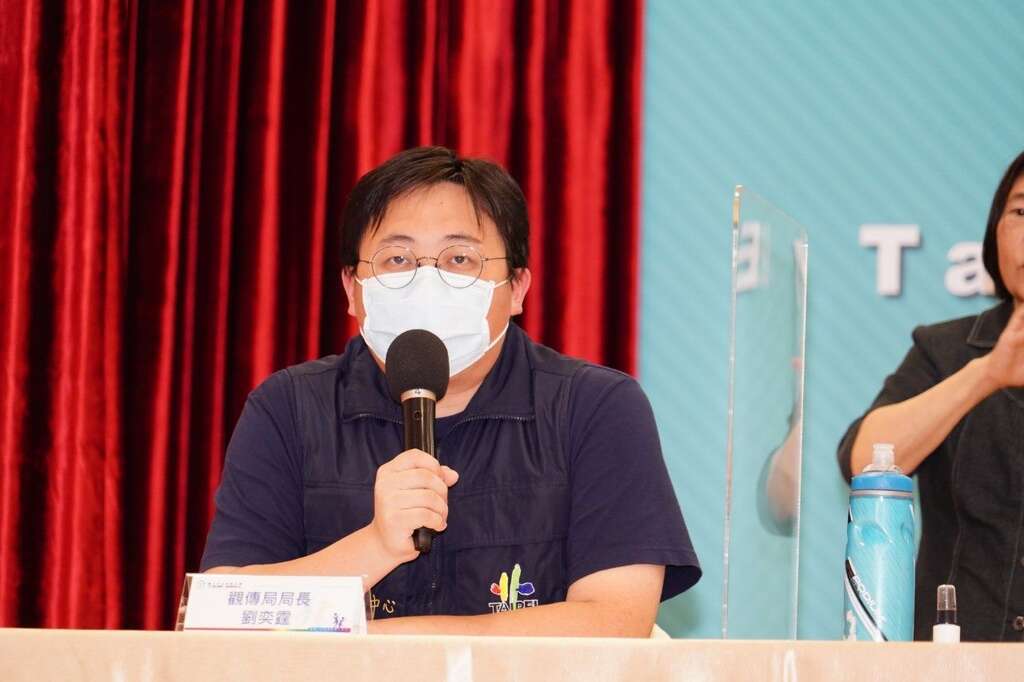 观传局局长发言_疫情记者会_刘佳雯摄
