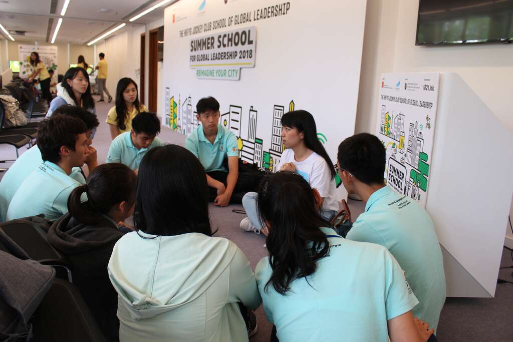 香港 Leaders To Leaders 计画辅导学生创新