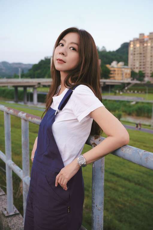 陳綺貞，創作歌手，曾創作多首膾炙人口的歌曲，〈台北某個地方〉是獻給台北的深情佳作之一。（攝影／陳冠凱）