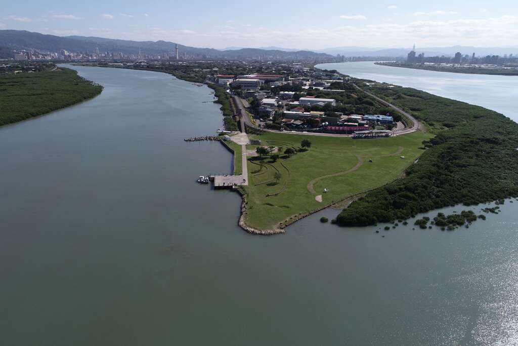 社子岛岛头与两大母亲河 淡水河和基隆河