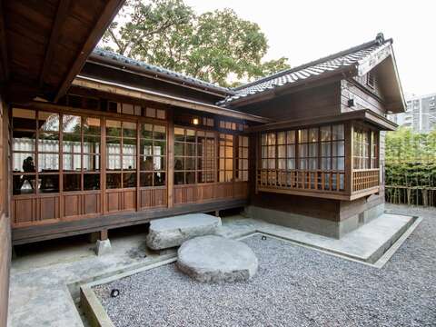 Restored Japanese Colonial Era Officer Dormitory Reopens to the Public