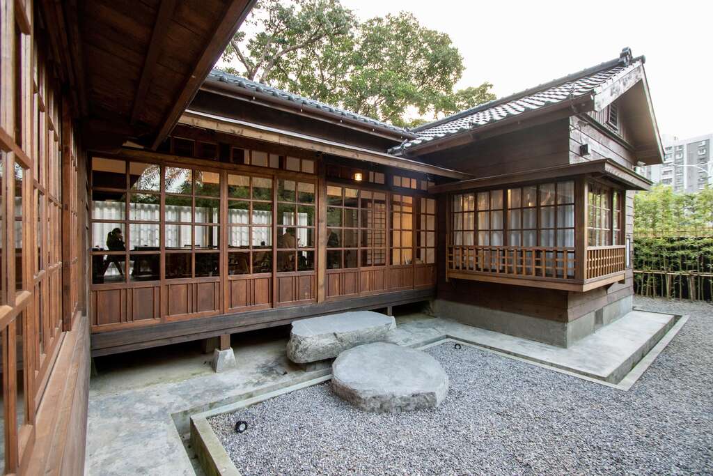日式庭院讓人彷彿來到日本一樣