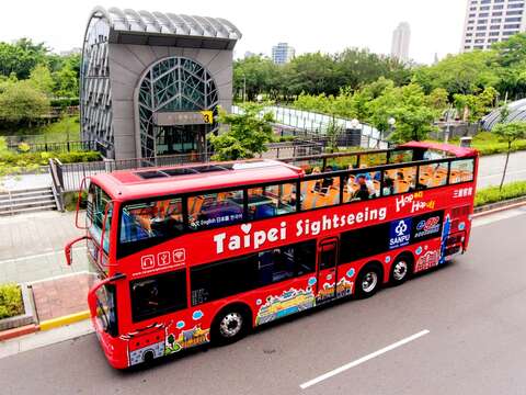 台北市双层观光巴士、双层餐车FAQ(春节版)