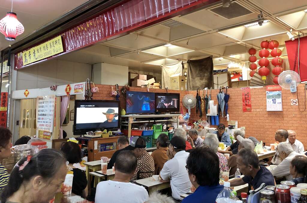 龍山寺地下街（拍攝於疫情前）