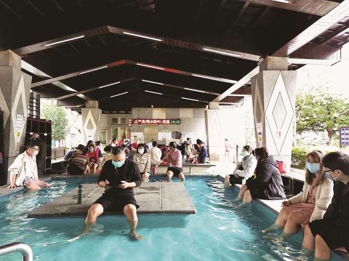 8. 復興公園泡腳池1 (Copy)