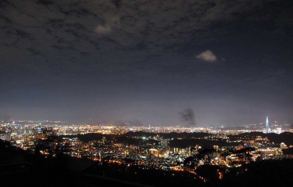 猫空夜景