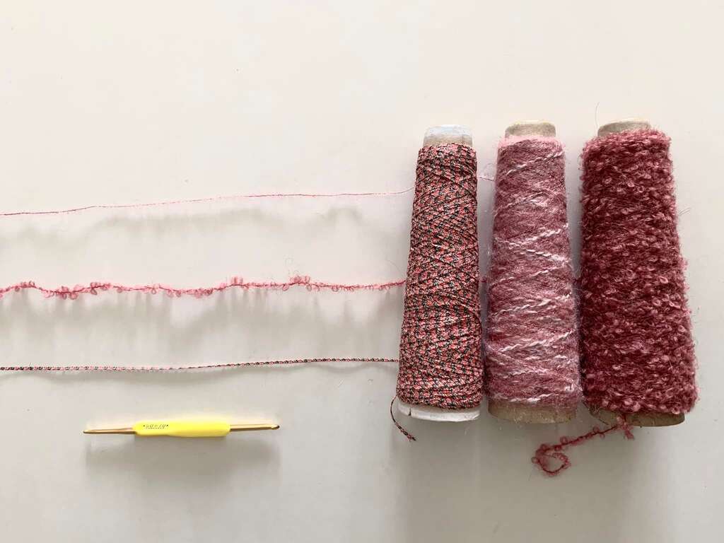 一条细线，在巧手编织下，就能创造出各式生活好物。（摄影／张天骏）