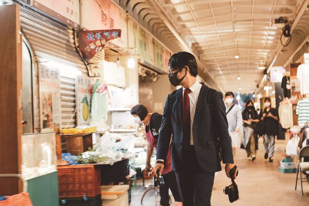 台北所擁有的生活感與「人味」，一直是安田夏樹追求的主題。（攝影／小川先生） (2)