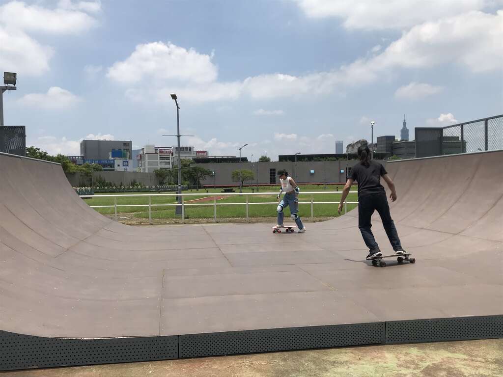 内湖运动公园极限运动场已整修完成(图片来源：台北市政府工务局卫生下水道工程处)