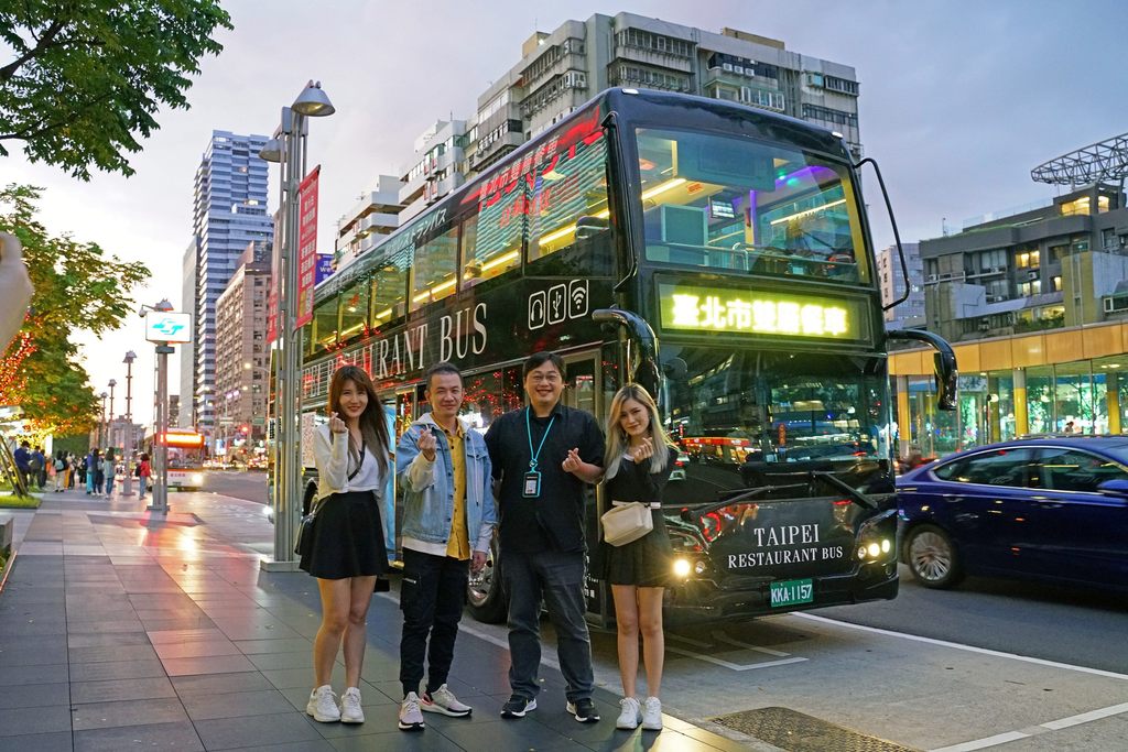 TiffwithMi与台北市观光传播局局长热情巧遇