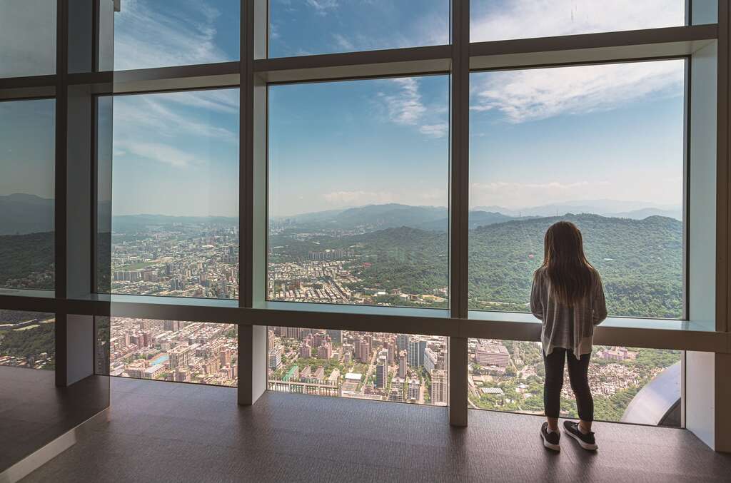 「台北101」擁有能俯瞰城市的絕佳景致，是備受國內外旅人喜愛的高空景點。（圖／bradleyhebdon）