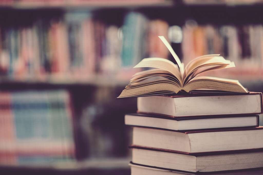 出版產業中的獨立是一群堅持出版紙本書、不斷在自由與孤獨之境奮戰的人們。（圖／GNT STUDIO）