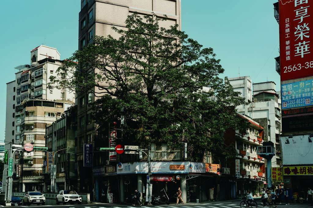 A7406801~1