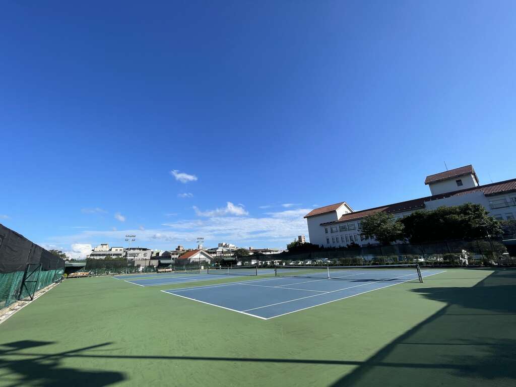 12/1屋外マスク着用規定が解除 さっそく「迪化レジャー運動公園」で身体を動かそう