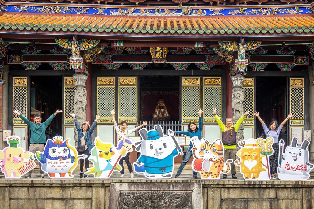 春節限定裝置(圖片來源：臺北市政府民政局)