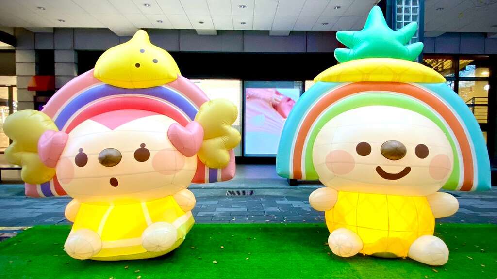 統一企業集團派出深受大小朋友喜愛的OPEN將、PLEASE美眉(圖片來源：臺北市政府產業發展局)
