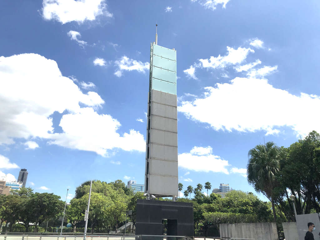 白色恐怖政治受難者紀念碑(圖片來源：臺北市文化局)