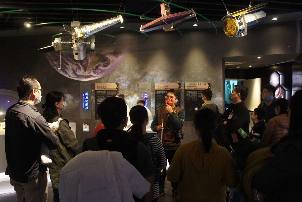 天文馆5月亲子营，将配合特展推出「天镜奇缘」一日游活动(图片来源：台北市立天文科学教育馆)